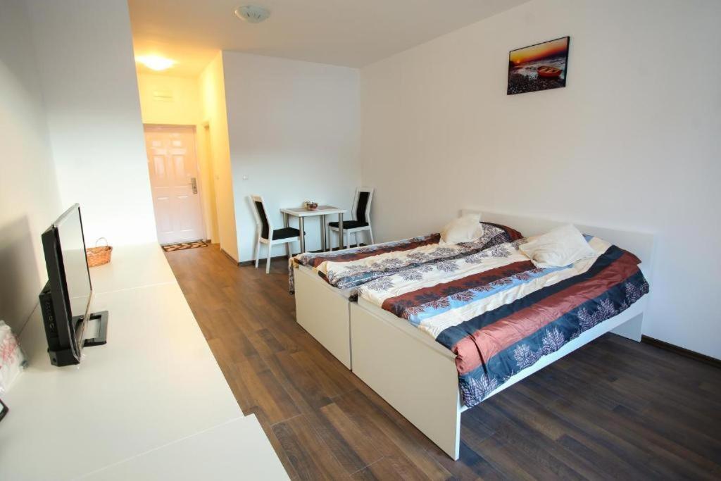 City Apartments โมสตาร์ ภายนอก รูปภาพ